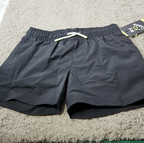 Boys' Solid Swim Trunks - art class Black S(6/7) - Picture 2 of 12